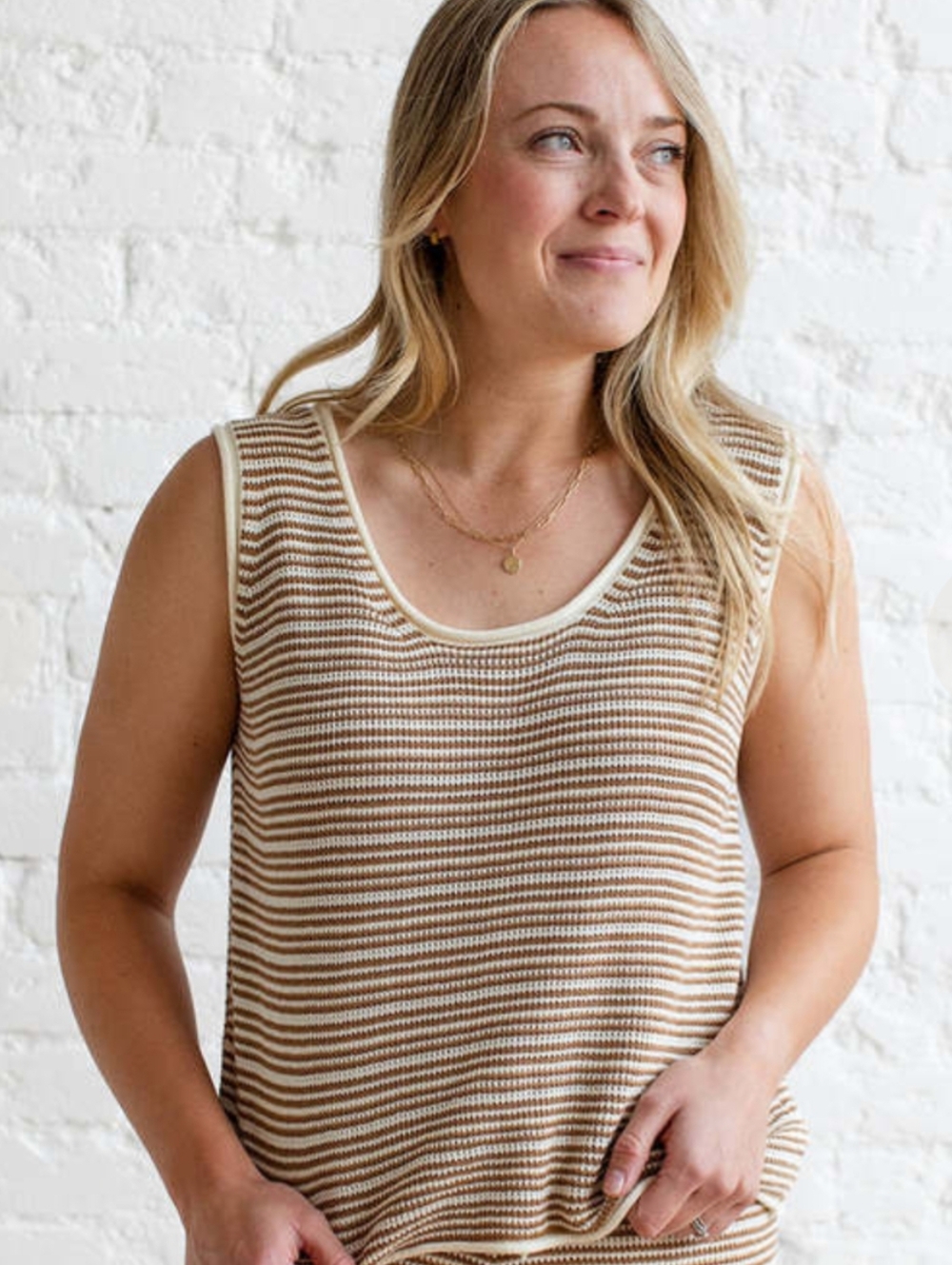 Miou Muse Stripe Toffee Knit Tank Cream & White Sweater Top Sz Small